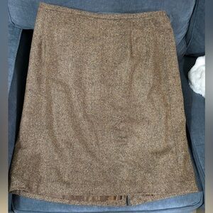 Talbots Herringbone Tweed Wool Blend Skirt Size 18W Like New Condition